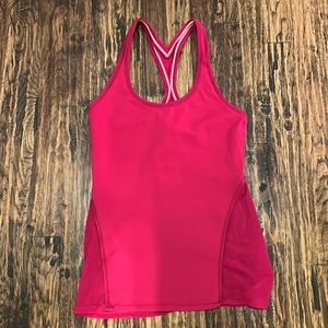 Lululemon Woman’s Tank Top | 8